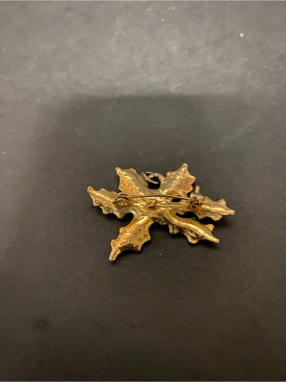 Gold and Green Holly Leaf Accent Pin - Holiday Home Accent